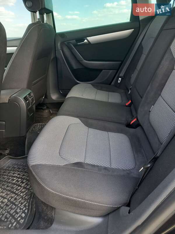 Универсал Volkswagen Passat Alltrack 2012 в Днепре