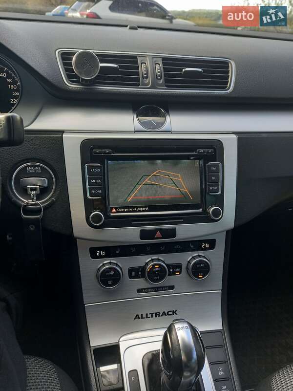 Универсал Volkswagen Passat Alltrack 2012 в Днепре