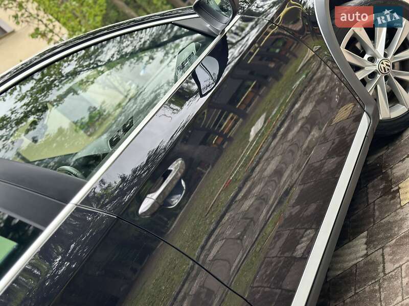 Універсал Volkswagen Passat Alltrack 2013 в Дрогобичі