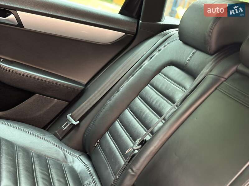 Універсал Volkswagen Passat Alltrack 2013 в Дрогобичі