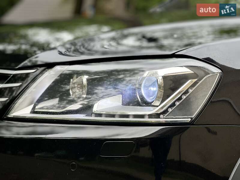 Універсал Volkswagen Passat Alltrack 2013 в Дрогобичі