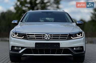Універсал Volkswagen Passat Alltrack 2019 в 