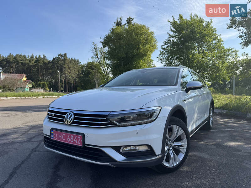 Универсал Volkswagen Passat Alltrack 2018 в 