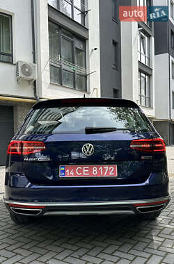 Універсал Volkswagen Passat Alltrack 2018 в 