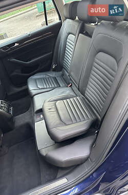 Універсал Volkswagen Passat Alltrack 2018 в 