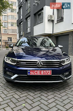 Універсал Volkswagen Passat Alltrack 2018 в 