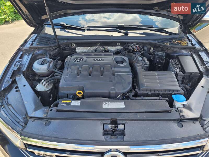 Універсал Volkswagen Passat Alltrack 2016 в Харкові