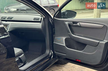 Универсал Volkswagen Passat Alltrack 2013 в 