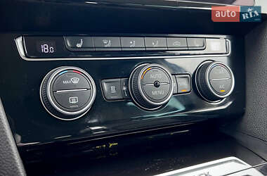 Универсал Volkswagen Passat Alltrack 2017 в 