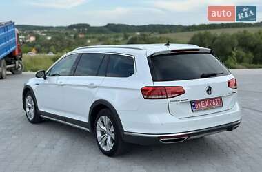 Універсал Volkswagen Passat Alltrack 2015 в 