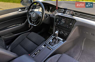 Универсал Volkswagen Passat Alltrack 2017 в 