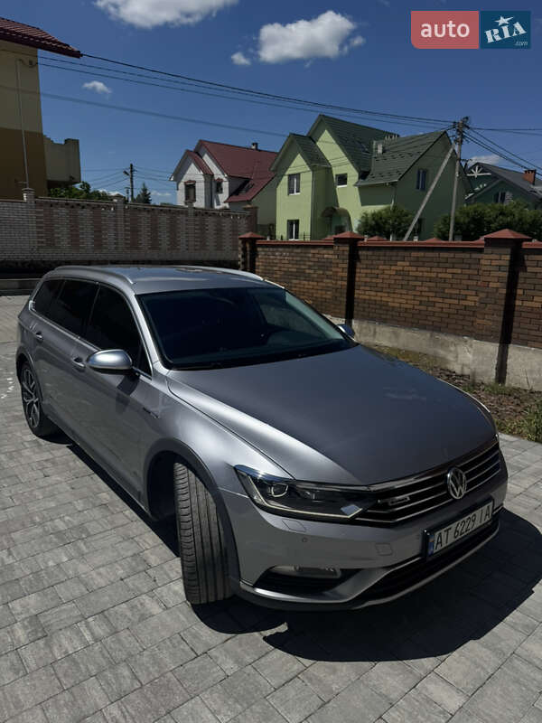 Универсал Volkswagen Passat Alltrack 2018 в Ивано-Франковске