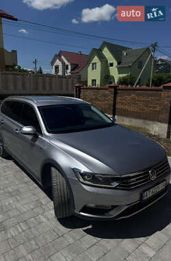 Універсал Volkswagen Passat Alltrack 2018 в 