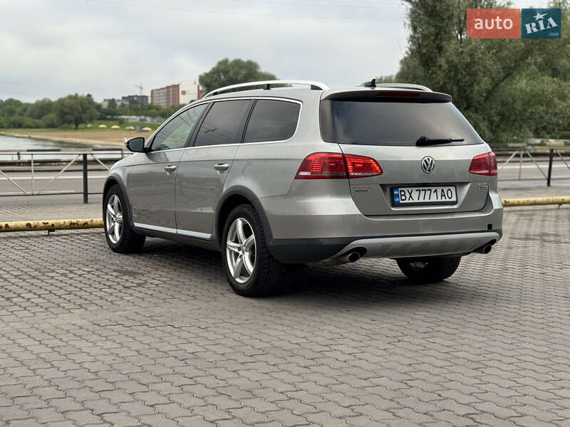 Універсал Volkswagen Passat Alltrack 2013 в Хмельницькому
