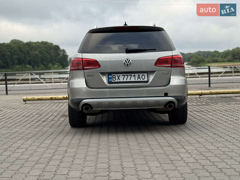 Універсал Volkswagen Passat Alltrack 2013 в Хмельницькому