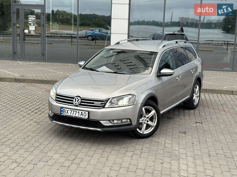 Універсал Volkswagen Passat Alltrack 2013 в Хмельницькому
