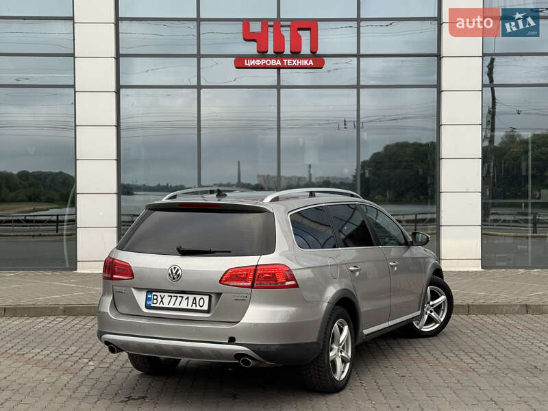 Універсал Volkswagen Passat Alltrack 2013 в Хмельницькому