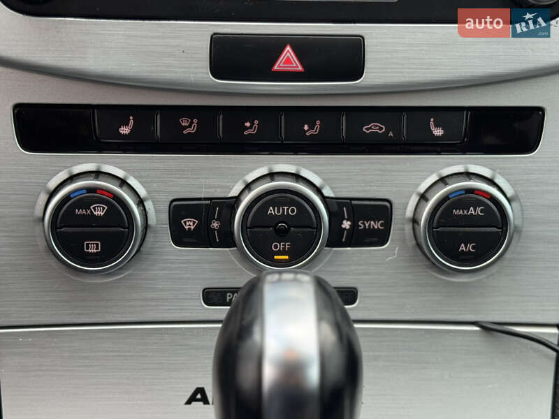 Універсал Volkswagen Passat Alltrack 2013 в Хмельницькому