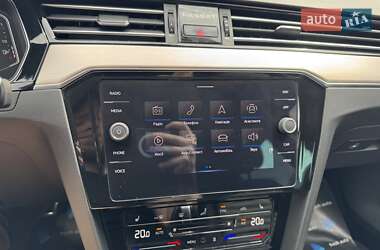 Универсал Volkswagen Passat Alltrack 2021 в 