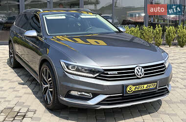Универсал Volkswagen Passat Alltrack 2017 в Мукачево