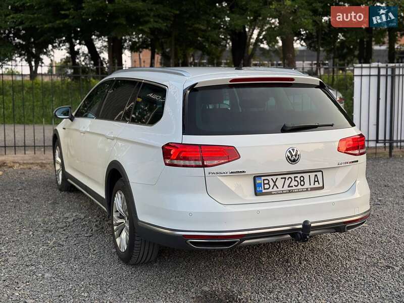 Универсал Volkswagen Passat Alltrack 2017 в Хмельницком