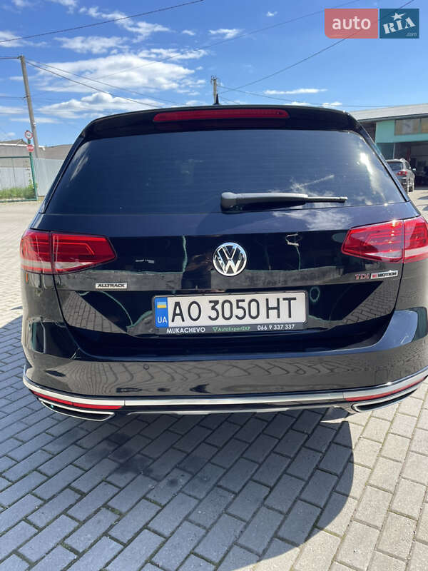Универсал Volkswagen Passat Alltrack 2016 в Хусте