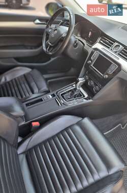 Универсал Volkswagen Passat Alltrack 2017 в 
