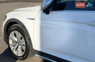 Універсал Volkswagen Passat Alltrack 2015 в 