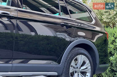 Универсал Volkswagen Passat Alltrack 2018 в 