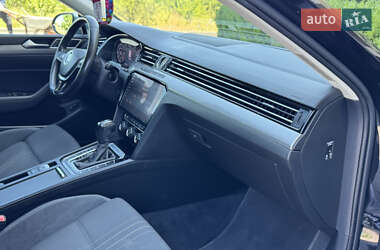 Универсал Volkswagen Passat Alltrack 2018 в 