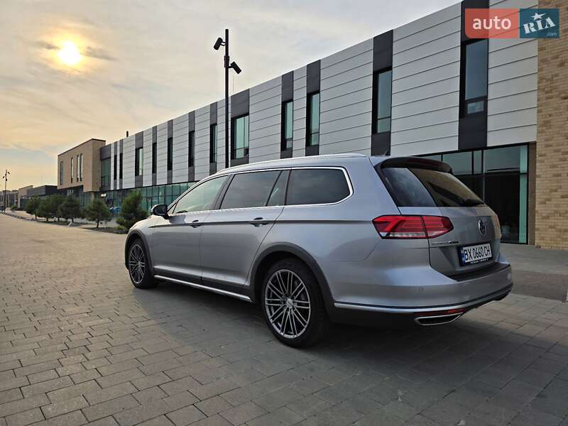 Универсал Volkswagen Passat Alltrack 2019 в Хмельницком