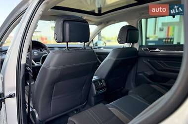 Универсал Volkswagen Passat Alltrack 2019 в 