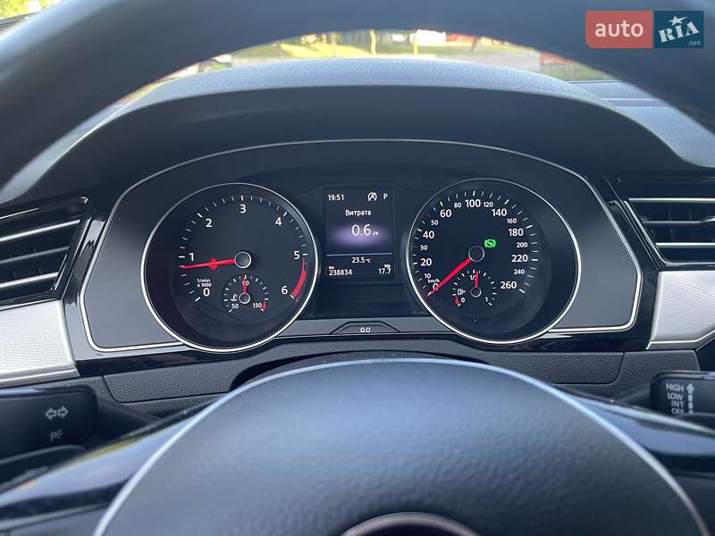 Универсал Volkswagen Passat Alltrack 2017 в Бродах