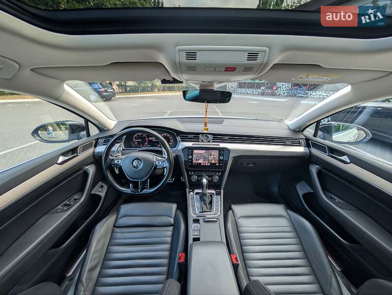 Универсал Volkswagen Passat Alltrack 2019 в Одессе