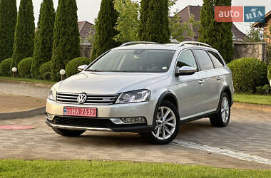 Универсал Volkswagen Passat Alltrack 2013 в Сарнах