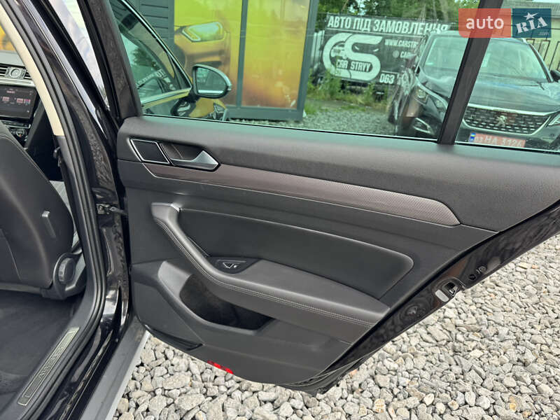 Универсал Volkswagen Passat Alltrack 2018 в Стрые