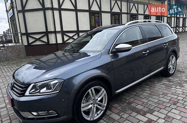 Універсал Volkswagen Passat Alltrack 2014 в Рівному