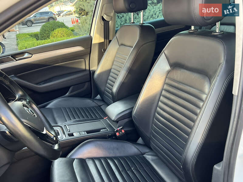 Універсал Volkswagen Passat Alltrack 2018 в Дніпрі