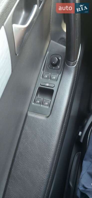 Універсал Volkswagen Passat Alltrack 2014 в Києві фото 22 Універсал Volkswagen Passat Alltrack 2014 в Києві