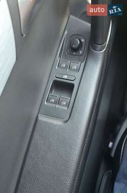 Універсал Volkswagen Passat Alltrack 2014 в  фото 22 Універсал Volkswagen Passat Alltrack 2014 в