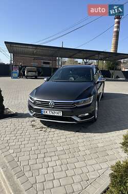 Універсал Volkswagen Passat Alltrack 2019 в Старокостянтинові