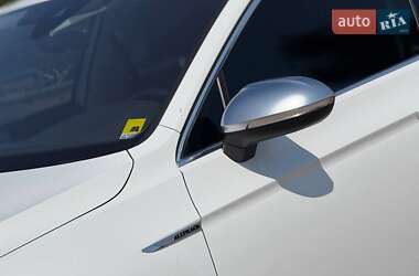 Универсал Volkswagen Passat Alltrack 2018 в 
