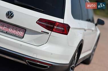 Универсал Volkswagen Passat Alltrack 2018 в 