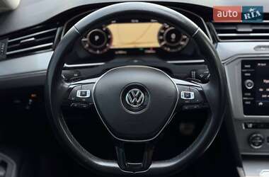 Универсал Volkswagen Passat Alltrack 2018 в 