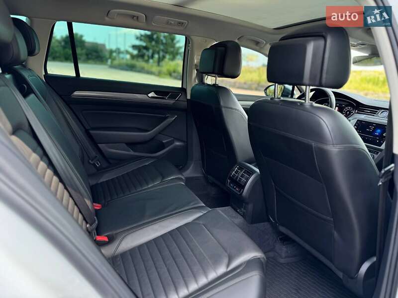 Универсал Volkswagen Passat Alltrack 2018 в Бердичеве