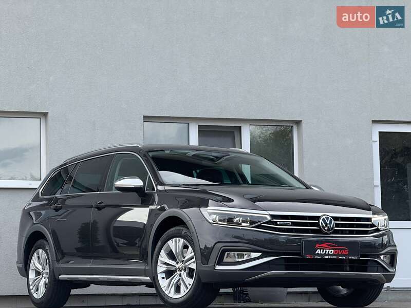 Універсал Volkswagen Passat Alltrack 2020 в 