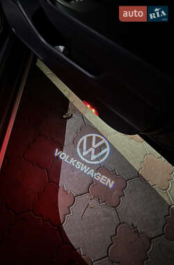 Универсал Volkswagen Passat Alltrack 2017 в 