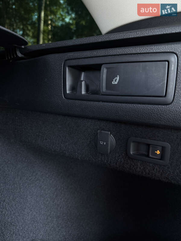 Универсал Volkswagen Passat Alltrack 2018 в Буче