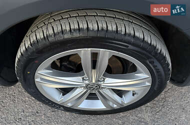 Универсал Volkswagen Passat Alltrack 2013 в 