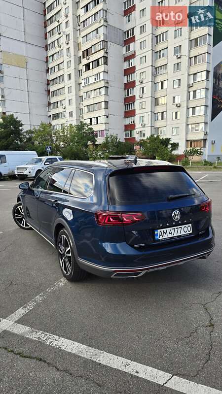 Универсал Volkswagen Passat Alltrack 2019 в Киеве